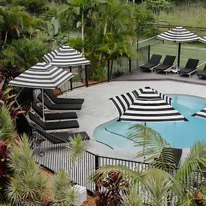 **** Hotel The Lord Byron Australia